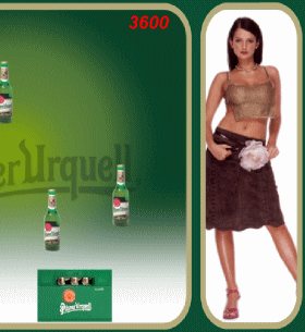 ビール瓶をキャッチして美女の服を脱がすゲーム